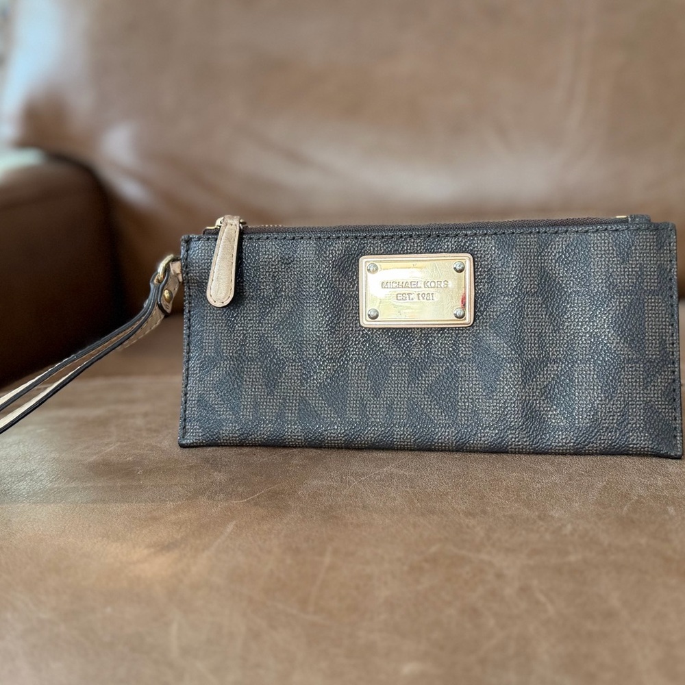 Michael Kors Brown Signature with Gold Hardware Wristlet Wallet